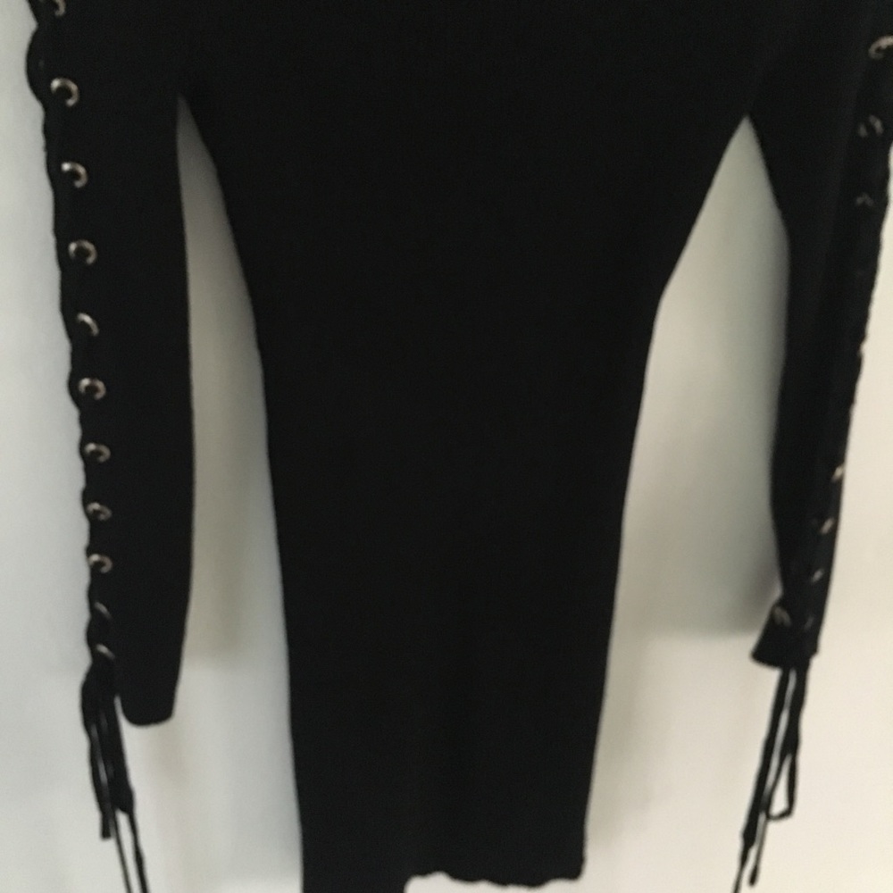 Dress - Picture 4 of 8